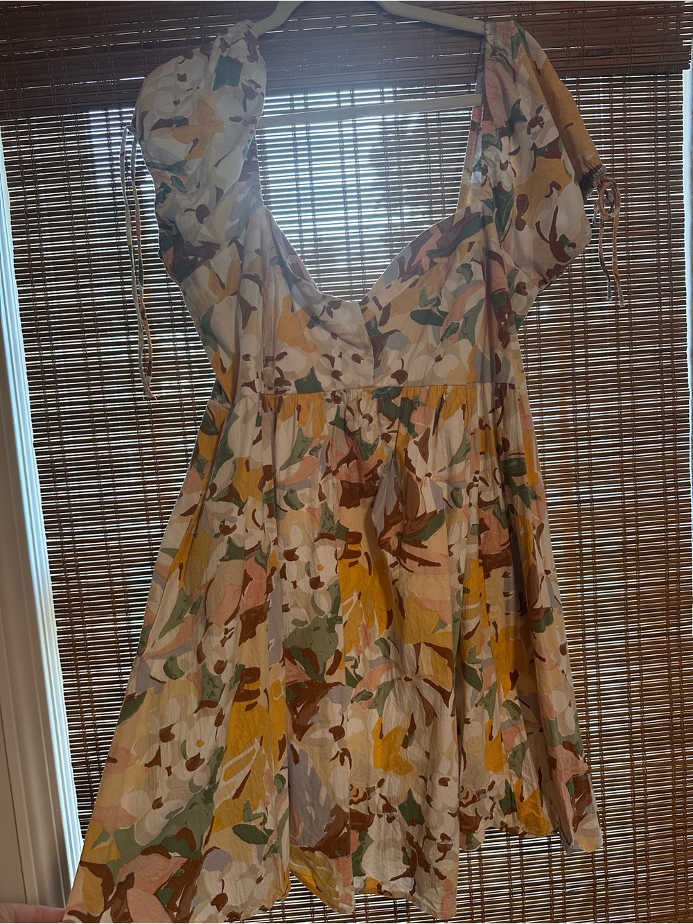 Abercrombie & Fitch Floral Puff-Sleeve Dress in Yellow, Cream & Brown